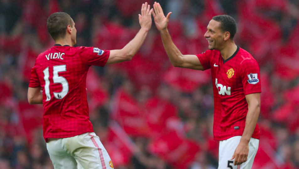 北京时间12月10日晚18：00，亚冠精英联赛东亚区小组赛将迎来一场决定出线命运的关键对决。（亚冠精英联赛东亚区小组赛生死战将于北京时间12月10日18：00打响）